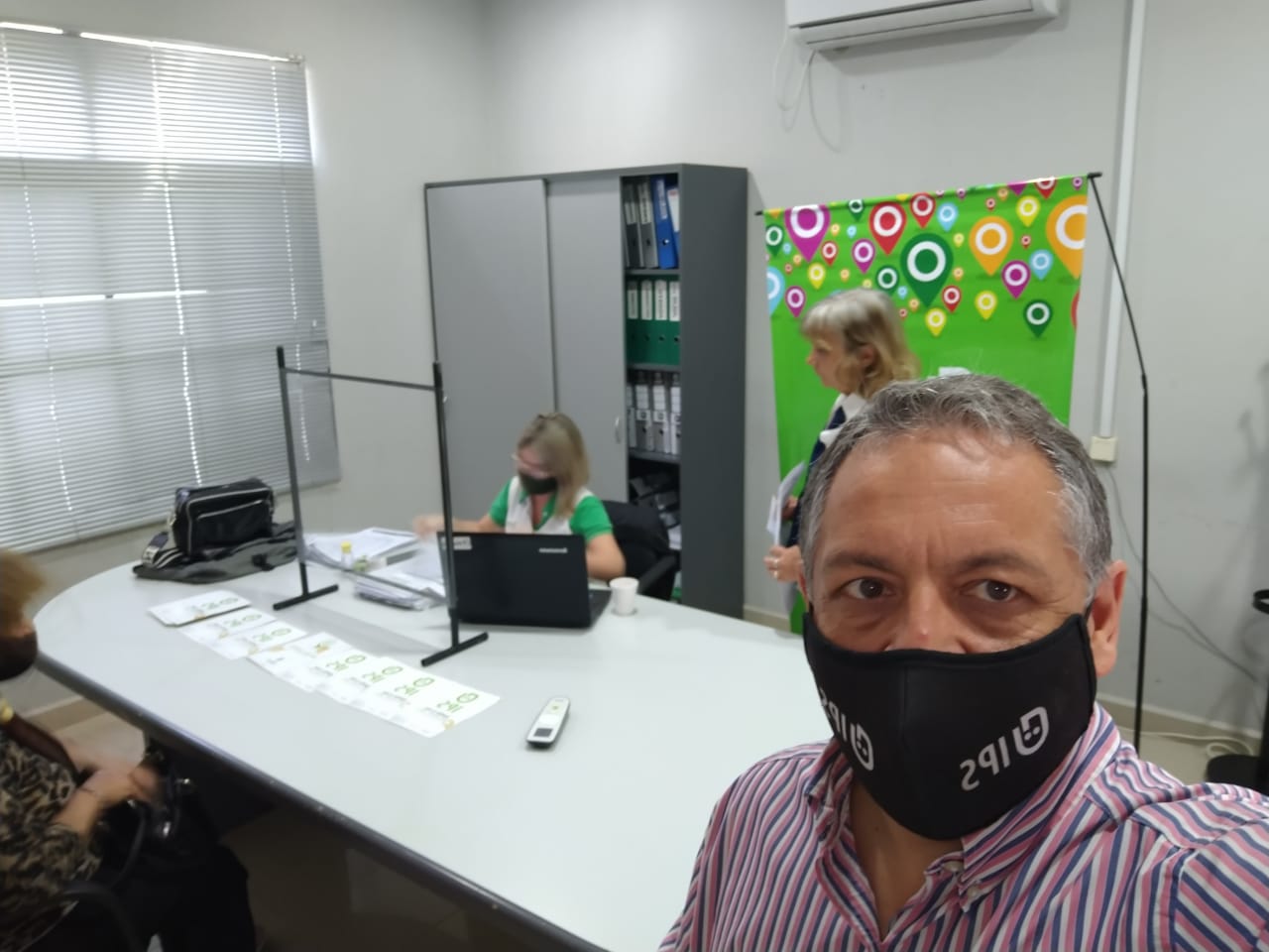 Amarilla selfie